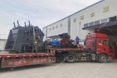 1000*700液壓對輥制砂機，1210反擊破發往四川